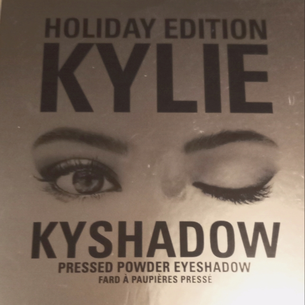 Kyie Christmas Pallette